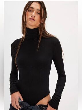 Agolde Wilma Black Long-Sleeve Turtleneck Bodysuit Corset Design Size Large NWT